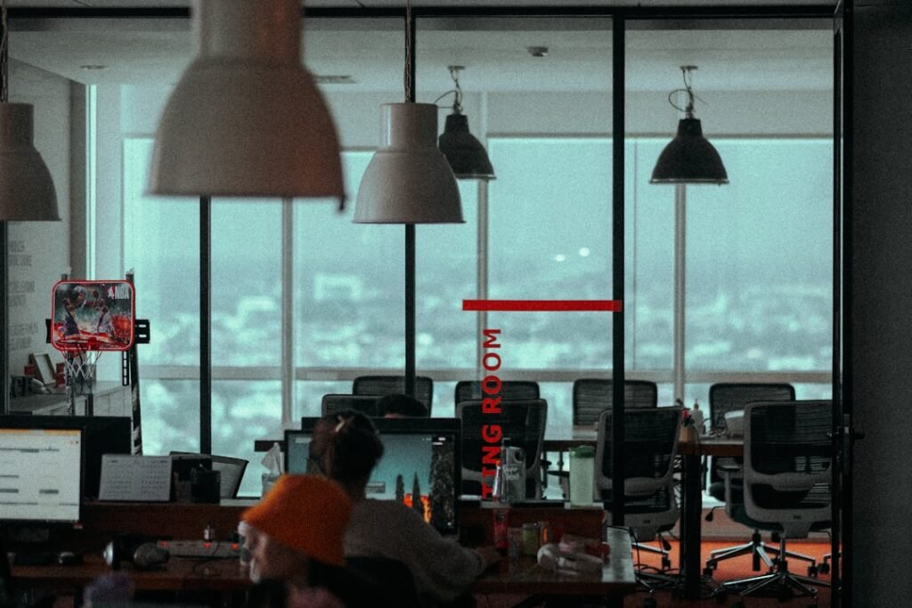 Demitir por causa da IA não está dando o retorno prometido, diz Gartner