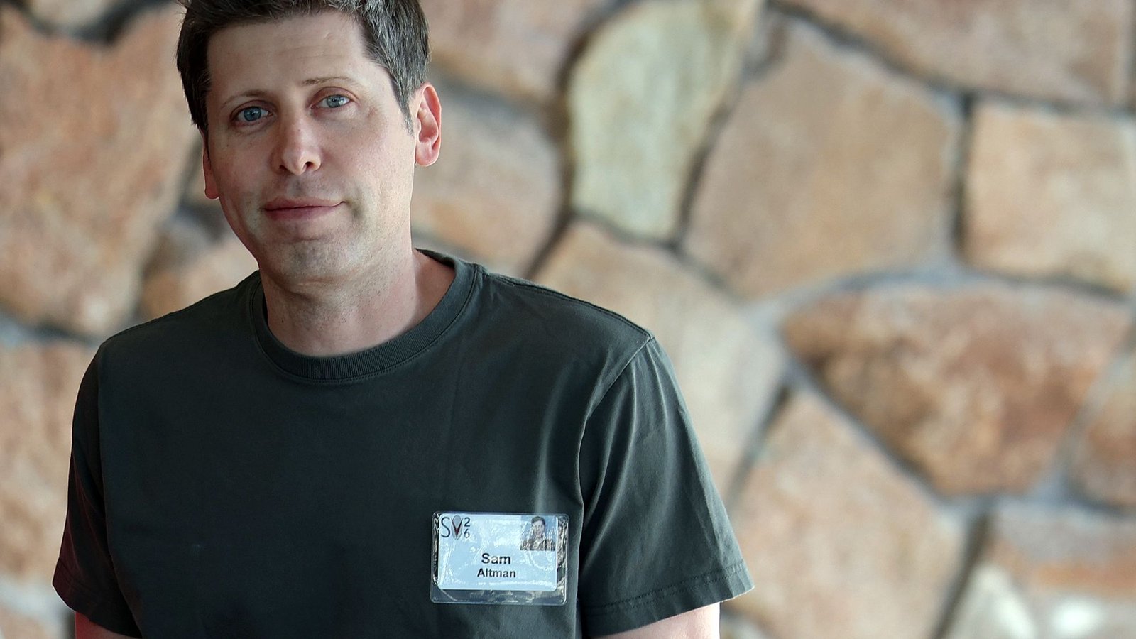 Altman fala em ‘singularidade’ logo após modelo da OpenAI trapacear em teste