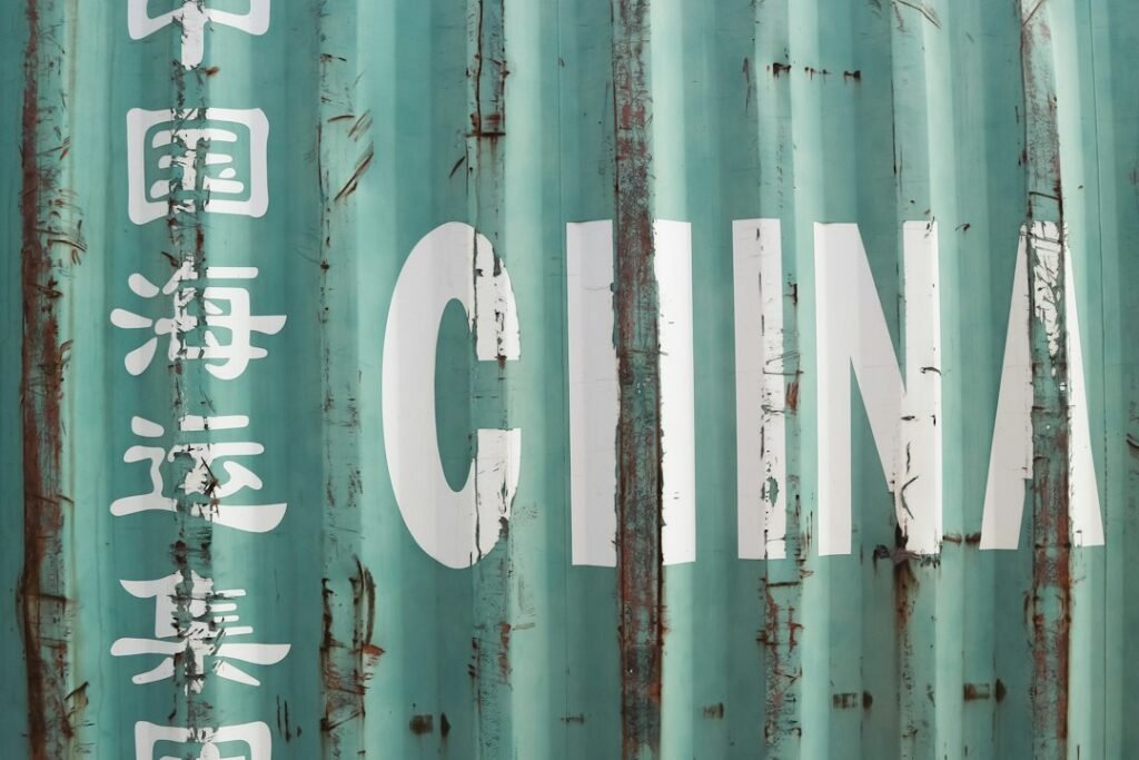 China quer controlar exportação de tecnologia de IA em meio à guerra tecnológica